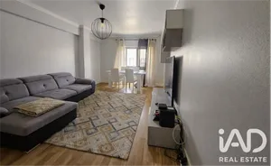 Apartamento T2 em Algueirão-Mem Martins