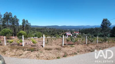 Fotografia 3 de Terreno de 1902 m² em Vila Facaia