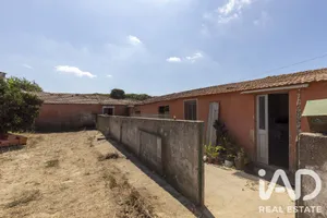 Single-storey house in Arruda dos Vinhos