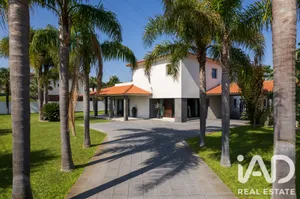 Detached house in Oliveira do Bairro