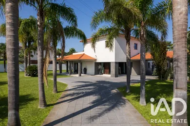Detached house in Oliveira do Bairro