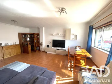 Apartamento T2 em Alpiarça