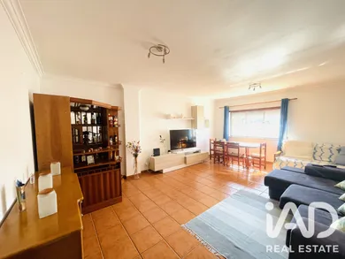 Apartamento T2 em Alpiarça