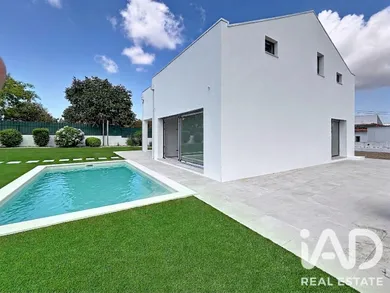 Detached house in Azeitão