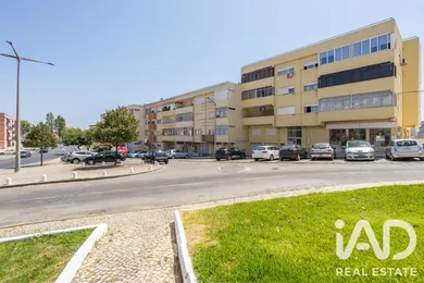 Apartamento T2 em Amora