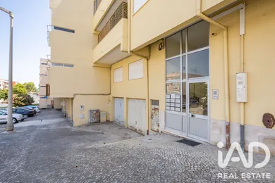 Apartamento T2 em Amora