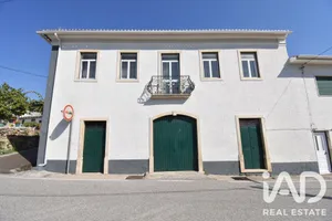 Moradia geminada  em União das Freguesias de São Miguel, Santa Eufémia e Rabaçal