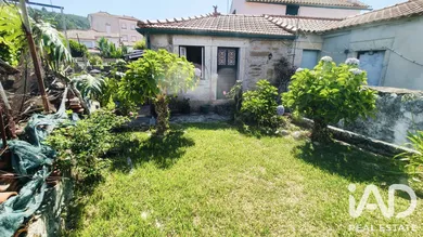Semi-detached house in Seixas
