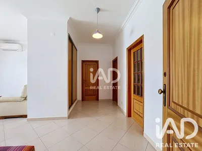 Fotografia 3 de Apartamento de 96 m² em Quarteira