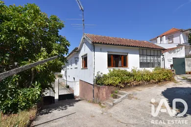 Maison jumelle à União das Freguesias de São Miguel, Santa Eufémia e Rabaçal