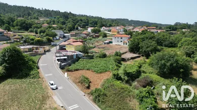 Terreno urbano em Vila Nova