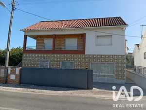 House  in Santa Maria dos Olivais