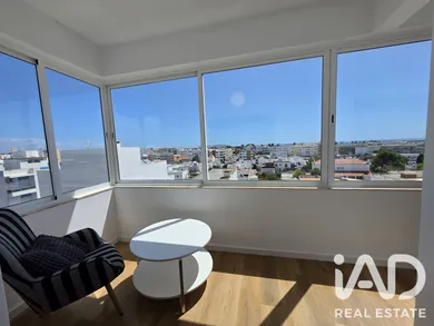 Apartamento T3 em Olhão