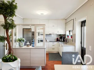 Apartamento T3 em Paços de Brandão