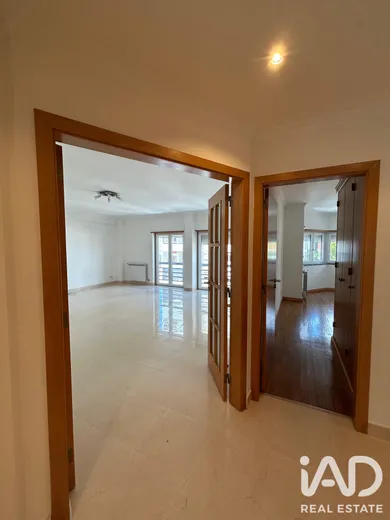 Apartment T3 in Odivelas