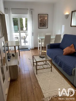 Apartment T1 in Estoril