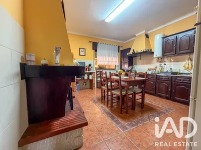 Fotografia 3 de Moradia em banda 3 quartos de 187 m² em Fazendas de Almeirim