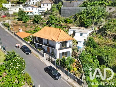 Fotografia 1 de Casa/Moradia de 130 m² em Santa Cruz