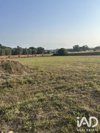 Fotografia 3 de Terreno urbano de 1528 m² em Válega