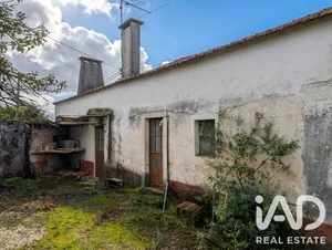 Casa/Moradia em Parceiros de Igreja