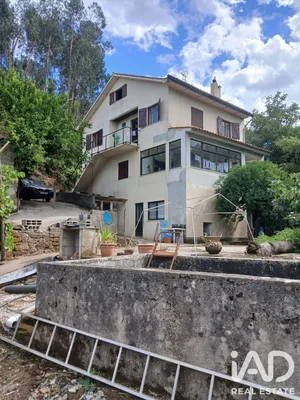 Pavillon  à Almalaguês
