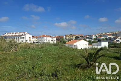 Fotografia 3 de Terreno de 1960 m² em Peniche