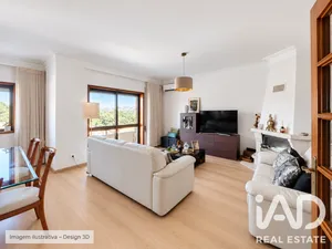 Apartamento T4 em Leça do Balio