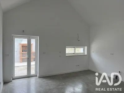 Fotografia 3 de Casa/Moradia 1 quarto de 73 m² em Cadafais