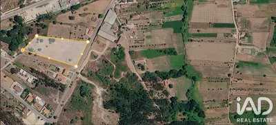 Fotografia 7 de Terreno urbano de 2320 m² em Tondela