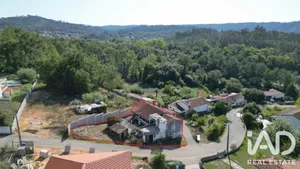 Casa/Moradia em União das Freguesias de Semide e Rio Vide