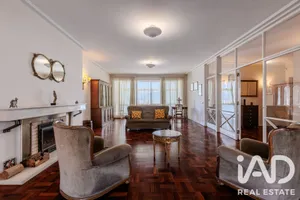 Apartamento T4 em Lisboa
