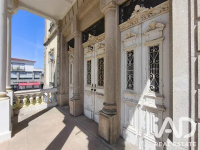 Fotografia 3 de Moradia 11 quartos de 675 m² em Macieira da Maia