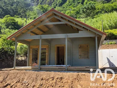Casa de madeira em São Vicente