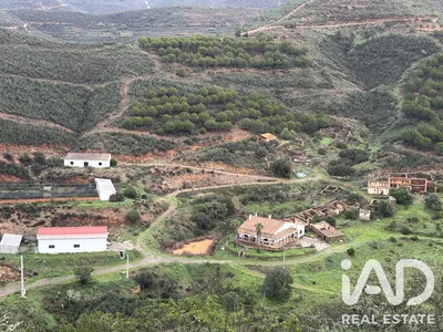 Fotografia 1 de Quinta agrícola de 1100 m² em Cachopo