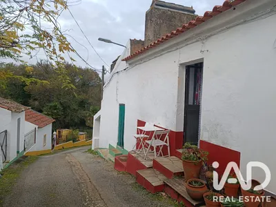 Fotografia 1 de Prédio de 1604 m² em Nossa Senhora da Boa Fé