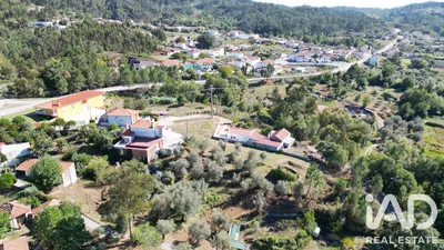 Fotografia 2 de Terreno urbano de 3650 m² em União das Freguesias de São Miguel, Santa Eufémia e Rabaçal