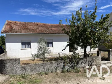 Single-storey house in Presandães