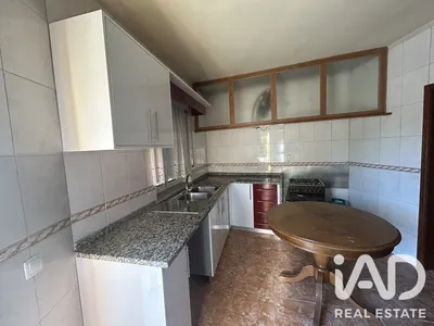 Fotografia 3 de Prédio de 183 m² em Meruge