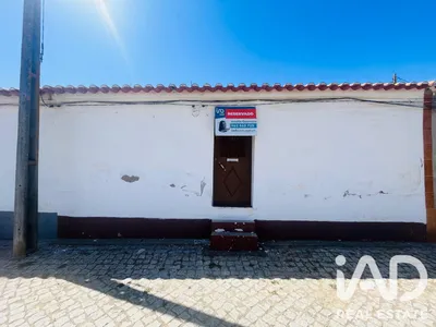 Fotografia 1 de Moradia térrea 2 quartos de 75 m² em Cabeça Gorda
