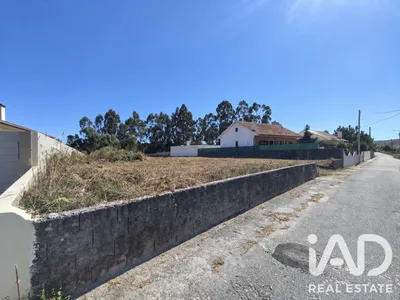 Fotografia 1 de Terreno de 3240 m² em Alvarães