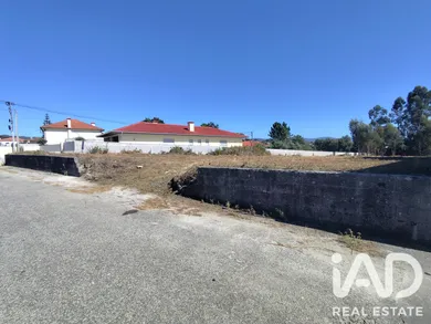 Terrain à Alvarães