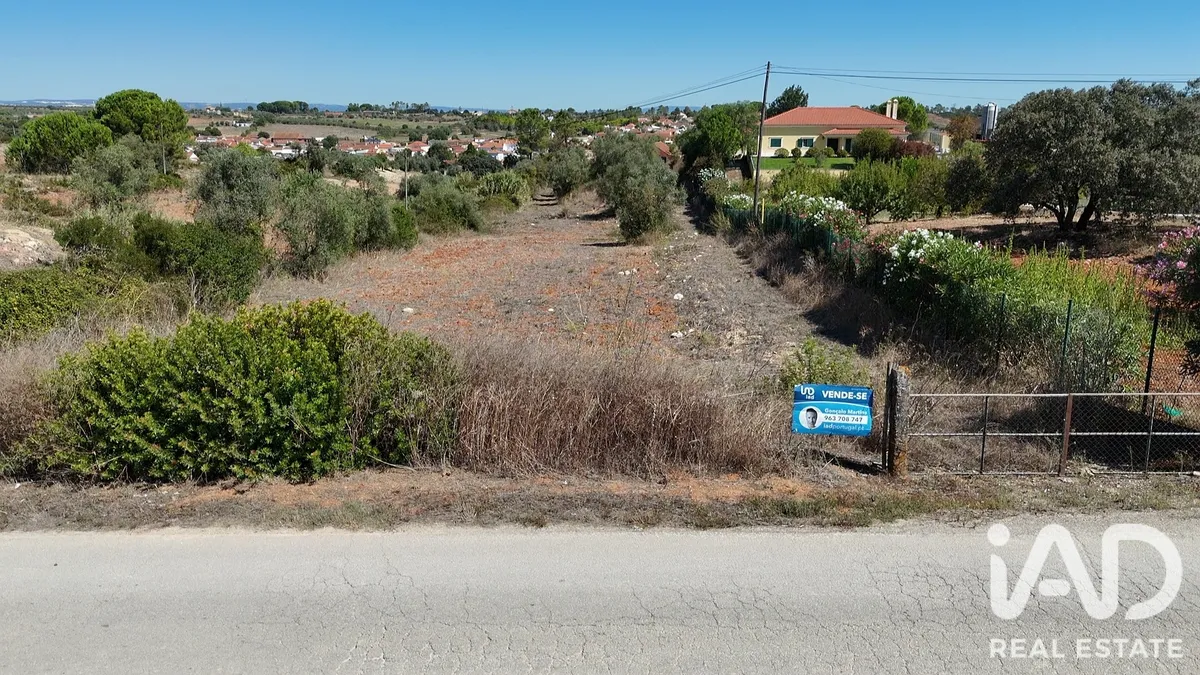 Terreno misto de 7960 m² em Malaqueijo