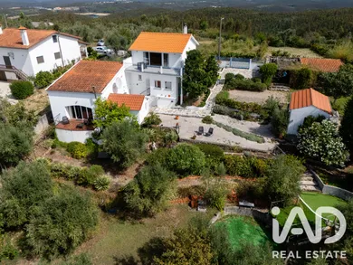 Maison à Sa Pedro de Alva