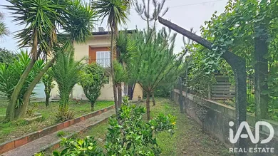 Moradia em Vila de Cucujães
