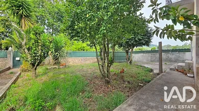Moradia em Vila de Cucujães