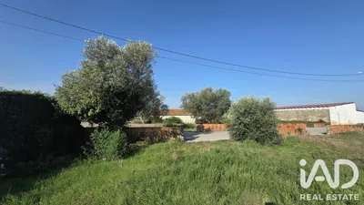 Fotografia 3 de Terreno de 700 m² em Pardilhó