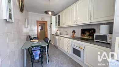 Apartamento T1 em São Félix da Marinha