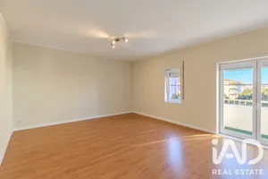 Apartamento T3 em São Domingos de Rana