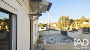 House  in Lamas