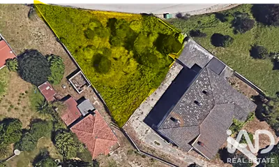 Fotografia 1 de Terreno urbano de 640 m² em Leiria